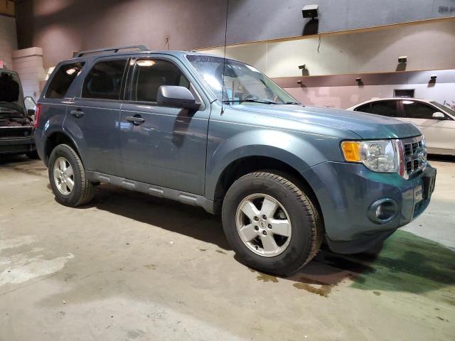 1FMCU9D77AKC91160 - 2010 FORD ESCAPE XLT BLUE photo 4