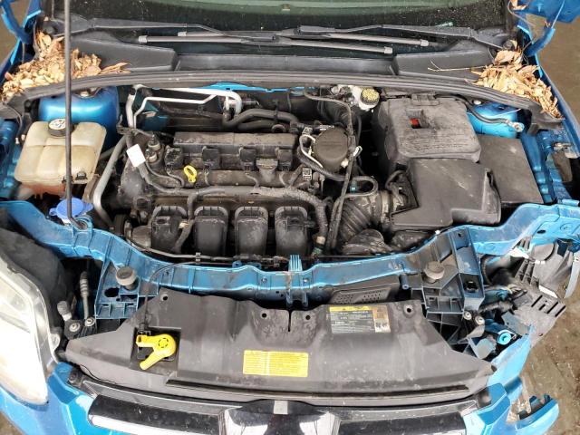 1FAHP3M2XCL298318 - 2012 FORD FOCUS SEL BLUE photo 11