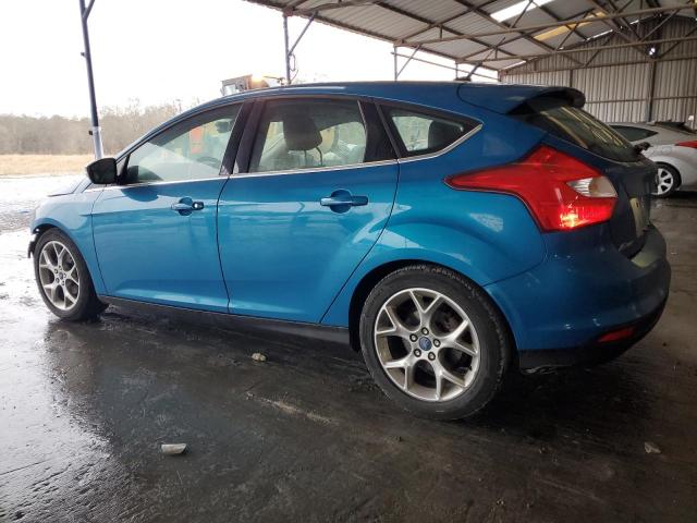 1FAHP3M2XCL298318 - 2012 FORD FOCUS SEL BLUE photo 2