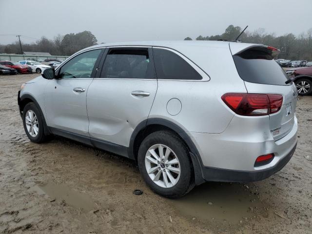 5XYPG4A3XKG454313 - 2019 KIA SORENTO L SILVER photo 2