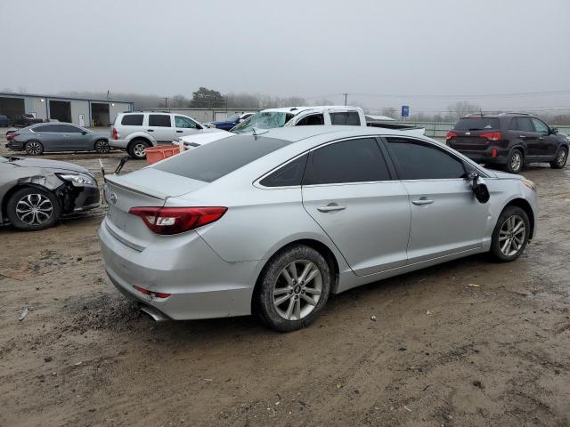 5NPE24AF4FH244613 - 2015 HYUNDAI SONATA SE SILVER photo 3