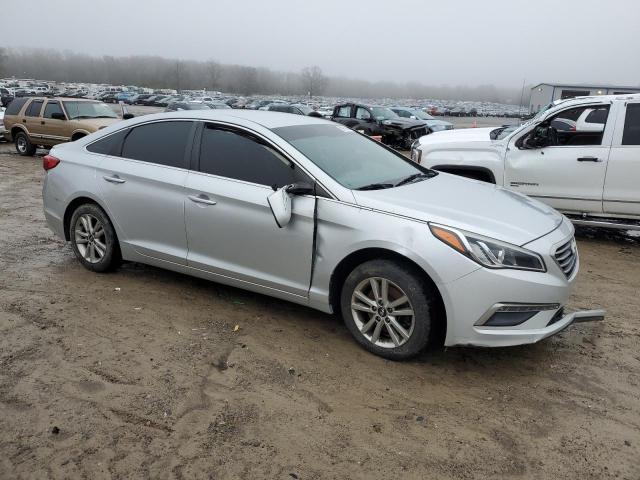 5NPE24AF4FH244613 - 2015 HYUNDAI SONATA SE SILVER photo 4