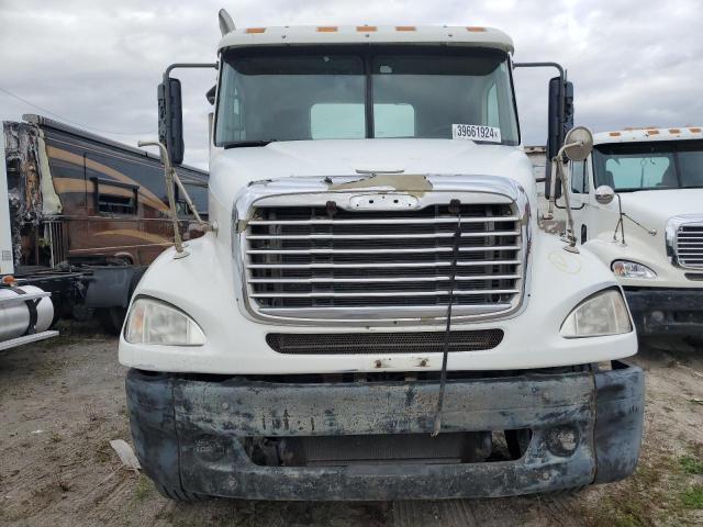 1FUJF0CV37LX39570 - 2007 FREIGHTLINER COLUMBIA 112 WHITE photo 9