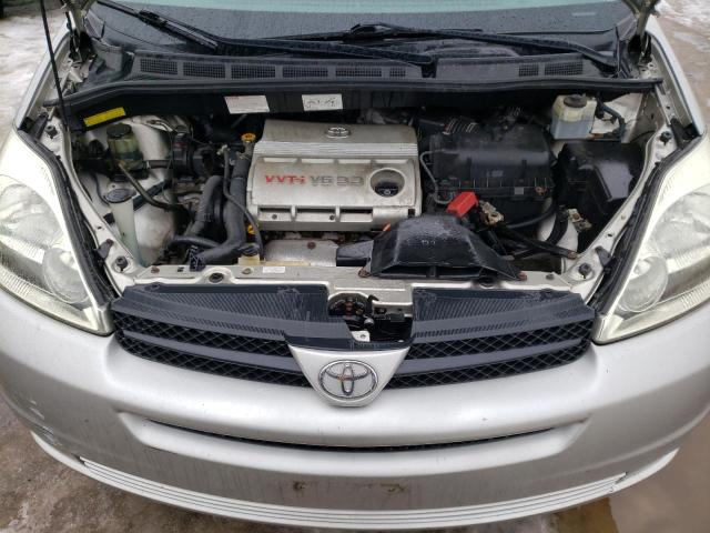 5TDZA22C65S288571 - 2005 TOYOTA SIENNA XLE SILVER photo 12