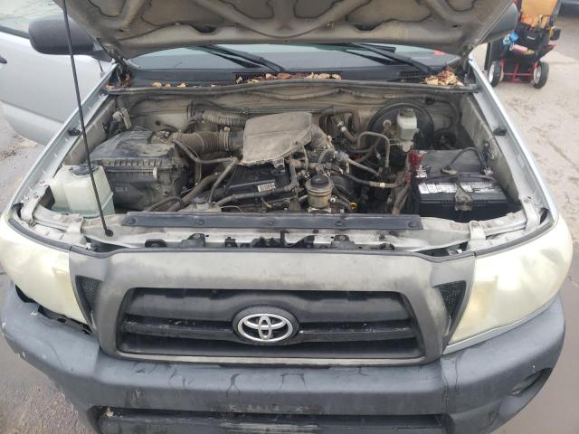 5TENX22N67Z439428 - 2007 TOYOTA TACOMA SILVER photo 11