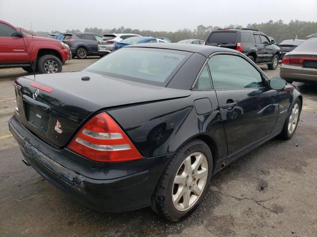 WDBKK49F93F291468 - 2003 MERCEDES-BENZ SLK 230 KOMPRESSOR BLACK photo 3