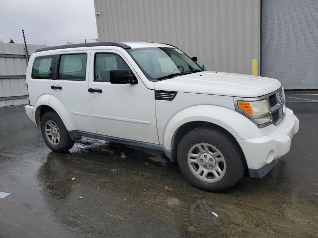 1D4PT2GK8BW599127 - 2011 DODGE NITRO SE WHITE photo 4