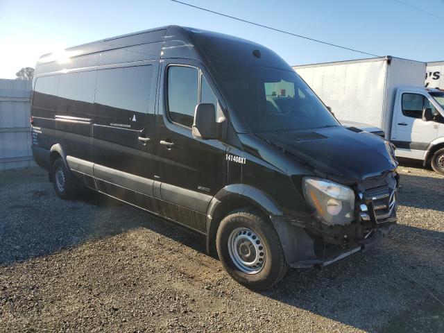 WDZPE8CC4E5843357 - 2014 MERCEDES-BENZ SPRINTER 2 BLACK photo 4