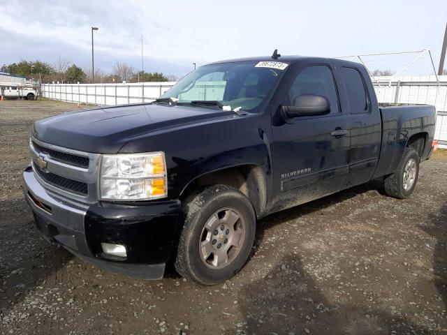 1GCRCSE04BZ420894 - 2011 CHEVROLET SILVERADO C1500 LT BLACK photo 1