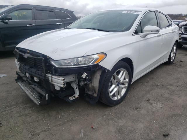 3FA6P0HR7DR229814 - 2013 FORD FUSION SE WHITE photo 2