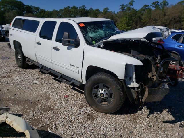 1GC1KXCG8DF235782 - 2013 CHEVROLET SILVERADO K2500 HEAVY DUTY LT WHITE photo 4