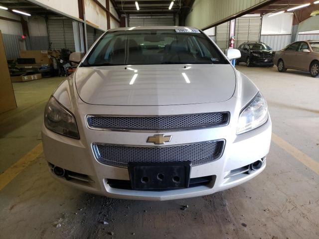 1G1ZE5E71A4147555 - 2010 CHEVROLET MALIBU LTZ ვერცხლისფერი ფოტო 5