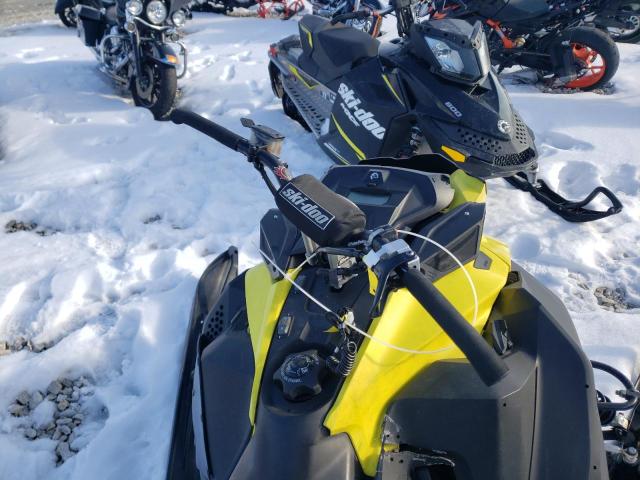 2BPSBMJA5JV000124 - 2018 SKI DOO MXZ YELLOW photo 5