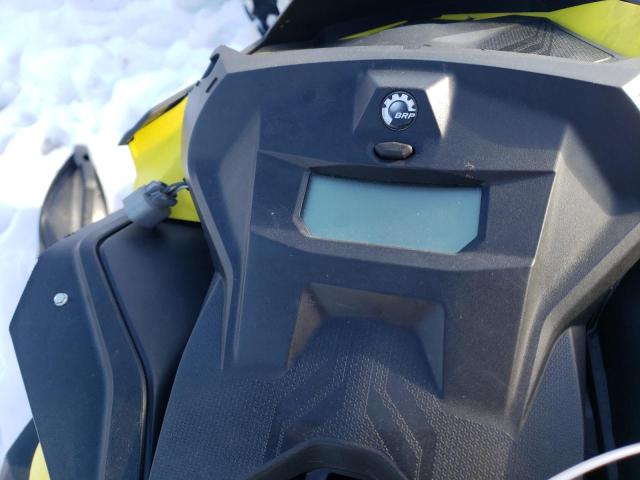 2BPSBMJA5JV000124 - 2018 SKI DOO MXZ YELLOW photo 8