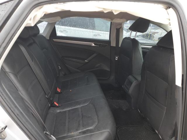 1VWDT7A37HC085162 - 2017 VOLKSWAGEN PASSAT R-LINE Gümüş foto 10