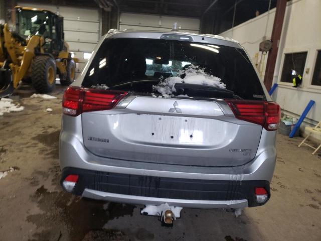 JA4JZ4AXXJJ005788 - 2018 MITSUBISHI OUTLANDER GT SILVER photo 6