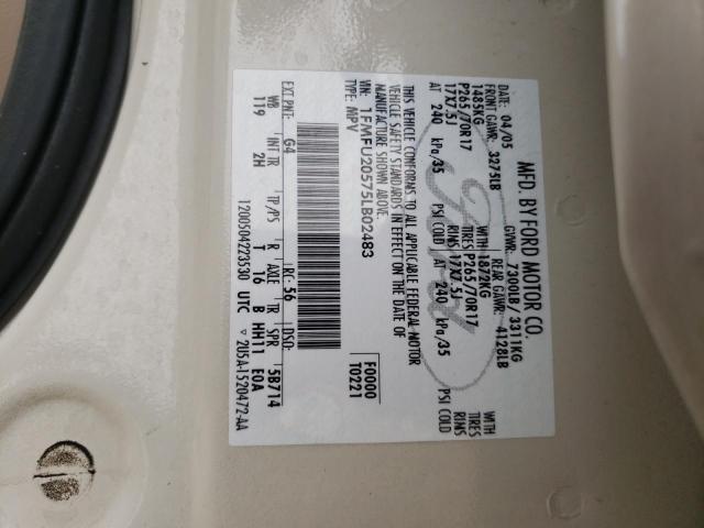 1FMFU20575LB02483 - 2005 FORD EXPEDITION LIMITED WHITE photo 13