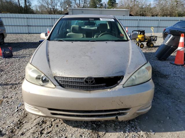 4T1BE32KX2U032732 - 2002 TOYOTA CAMRY LE BEIGE photo 5