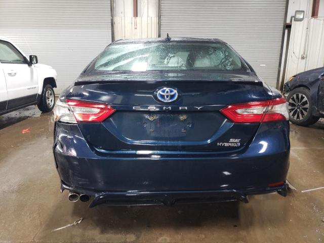 4T1B21HK7JU509927 - 2018 TOYOTA CAMRY HYBRID BLUE photo 6