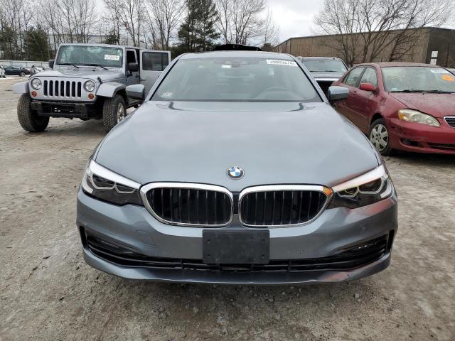 WBAJE7C59JG891854 - 2018 BMW 540 XI GRAY photo 5