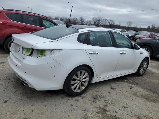 5XXGU4L35GG012119 - 2016 KIA OPTIMA EX WHITE photo 3