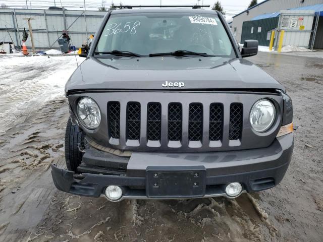 1C4NJPFA2GD783658 - 2016 JEEP PATRIOT LATITUDE GRAY photo 5