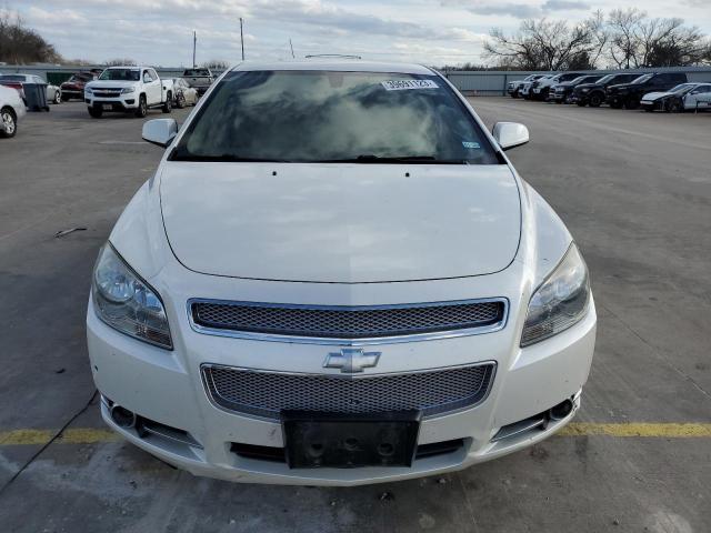 1G1ZE5E19BF240566 - 2011 CHEVROLET MALIBU LTZ 奶油色 照片 5