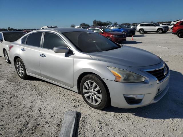 1N4AL3AP6DC111512 - 2013 NISSAN ALTIMA 2.5 SILVER photo 4