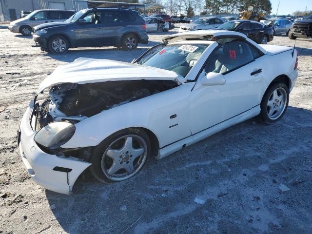 WDBKK47F0XF098523 - 1999 MERCEDES-BENZ SLK 230 KOMPRESSOR WHITE photo 1