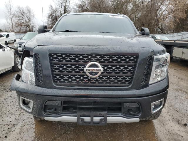 1N6AA1E59KN523614 - 2019 NISSAN TITAN SV BLACK photo 5