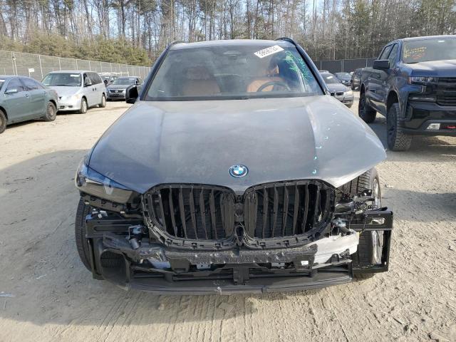 5UX43EU00R9U18937 - 2024 BMW X5 XDRIVE50E GRAY photo 5