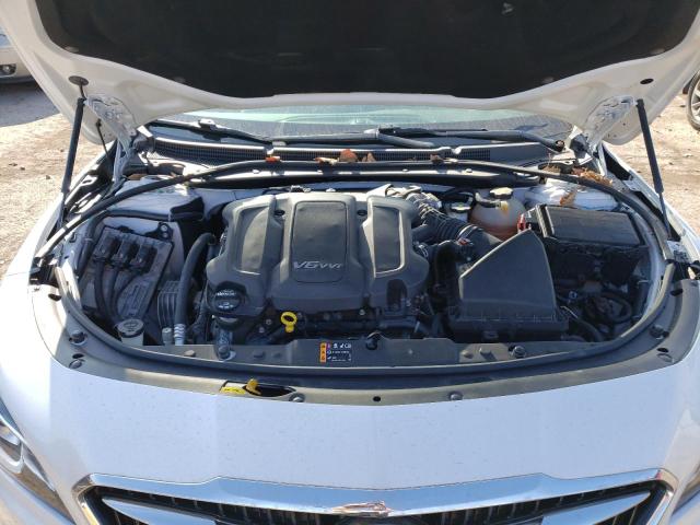 1G4ZN5SSXKU111909 - 2019 BUICK LACROSSE PREFERRED WHITE photo 11