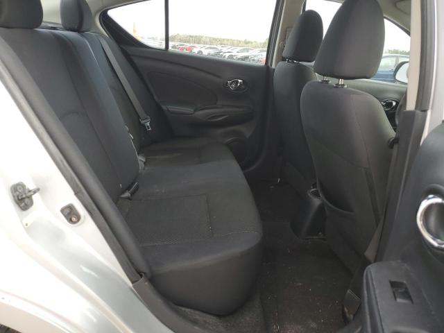 3N1CN7APXDL874323 - 2013 NISSAN VERSA S SILVER photo 10