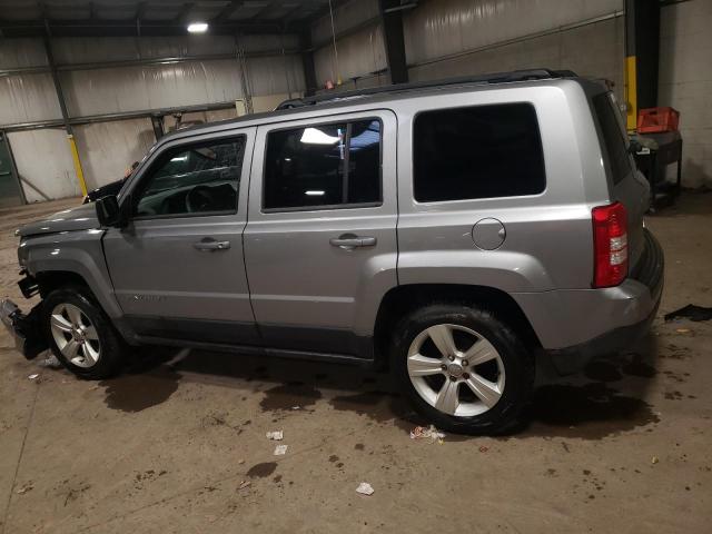 1C4NJRFB7ED885152 - 2014 JEEP PATRIOT LATITUDE SILVER photo 2