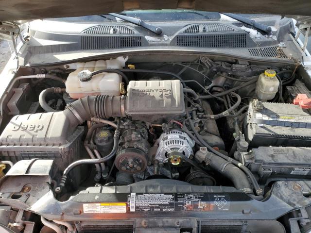 1J8GL58K63W615672 - 2003 JEEP LIBERTY LIMITED SILVER photo 12