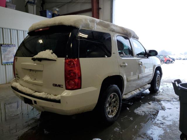 1GKFK13008R258097 - 2008 GMC YUKON WHITE photo 3