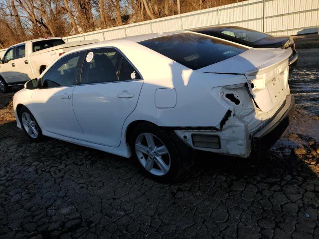 4T1BF1FK6CU597878 - 2012 TOYOTA CAMRY BASE WHITE photo 2