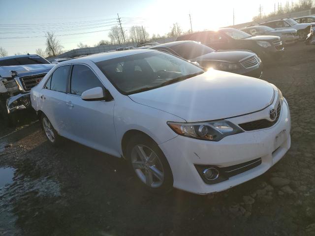 4T1BF1FK6CU597878 - 2012 TOYOTA CAMRY BASE WHITE photo 4