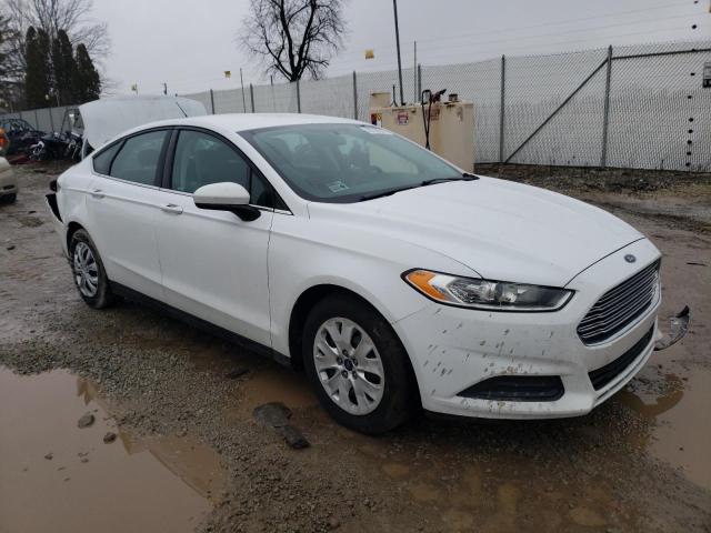 3FA6P0G77DR320923 - 2013 FORD FUSION S WHITE photo 4