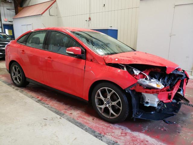 1FADP3F22EL325476 - 2014 FORD FOCUS SE RED photo 4