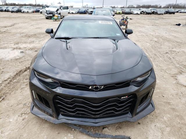 1G1FJ1R60J0171071 - 2018 CHEVROLET CAMARO ZL1 BLACK photo 5