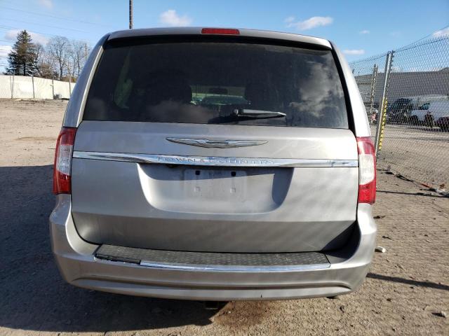 2C4RC1BG7DR770027 - 2013 CHRYSLER TOWN & COU TOURING Silber Foto 6