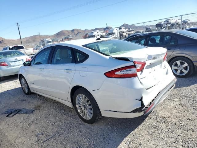 3FA6P0LU8DR329142 - 2013 FORD FUSION SE HYBRID WHITE photo 2