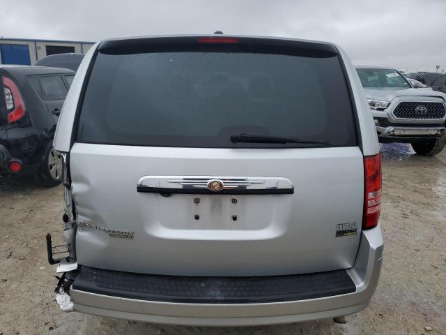 2A8HR44H38R799671 - 2008 CHRYSLER TOWN & COU LX SILVER photo 6