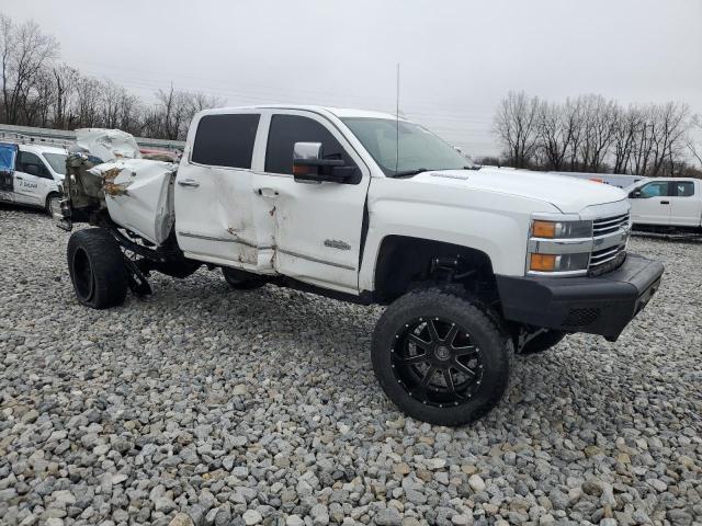 1GC1KXE87FF604494 - 2015 CHEVROLET SILVERADO K2500 HIGH COUNTRY WHITE photo 4