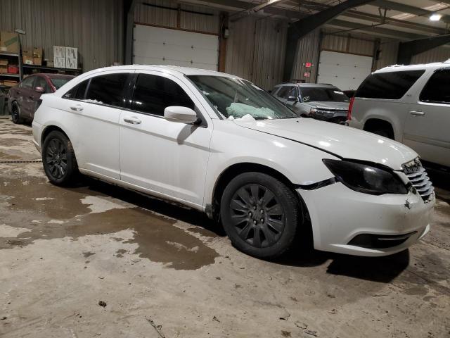 1C3CCBABXEN167996 - 2014 CHRYSLER 200 LX WHITE photo 4