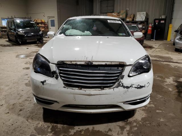 1C3CCBABXEN167996 - 2014 CHRYSLER 200 LX WHITE photo 5