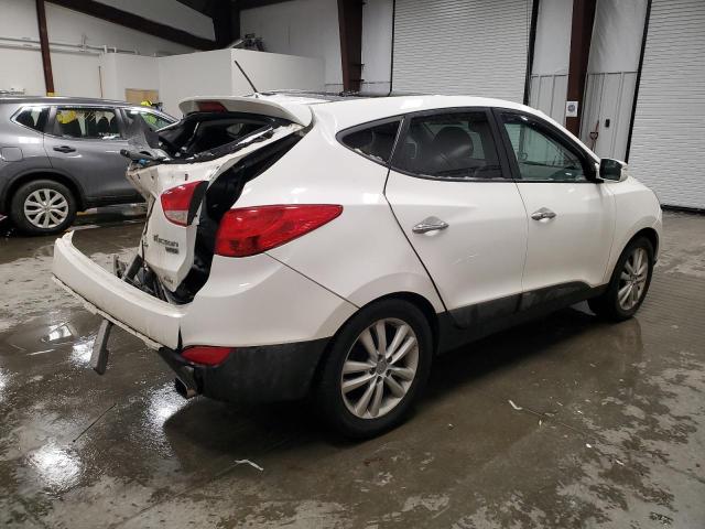 KM8JUCAC5DU711268 - 2013 HYUNDAI TUCSON GLS WHITE photo 3