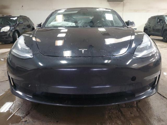 5YJ3E1EA2JF030450 - 2018 TESLA MODEL 3 BLACK photo 5