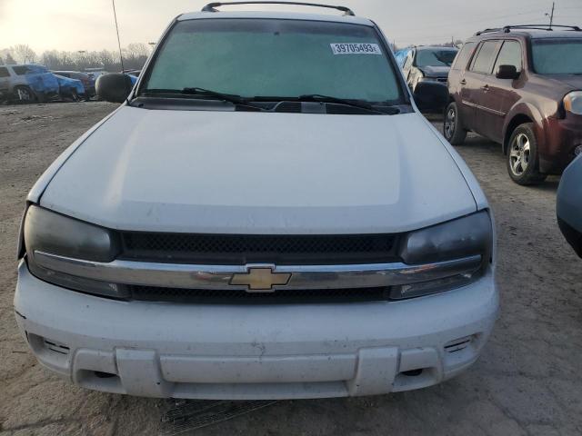 1GNDT13S042387792 - 2004 CHEVROLET TRAILBLAZE LS WHITE photo 5